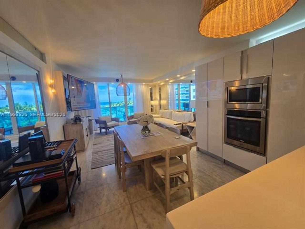 2301 2301 Collins Ave appt 439 - Photo 3 of 41