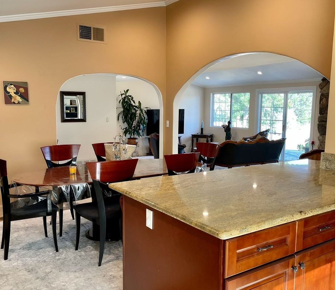 5543 Mason Ave - Photo 6 of 25