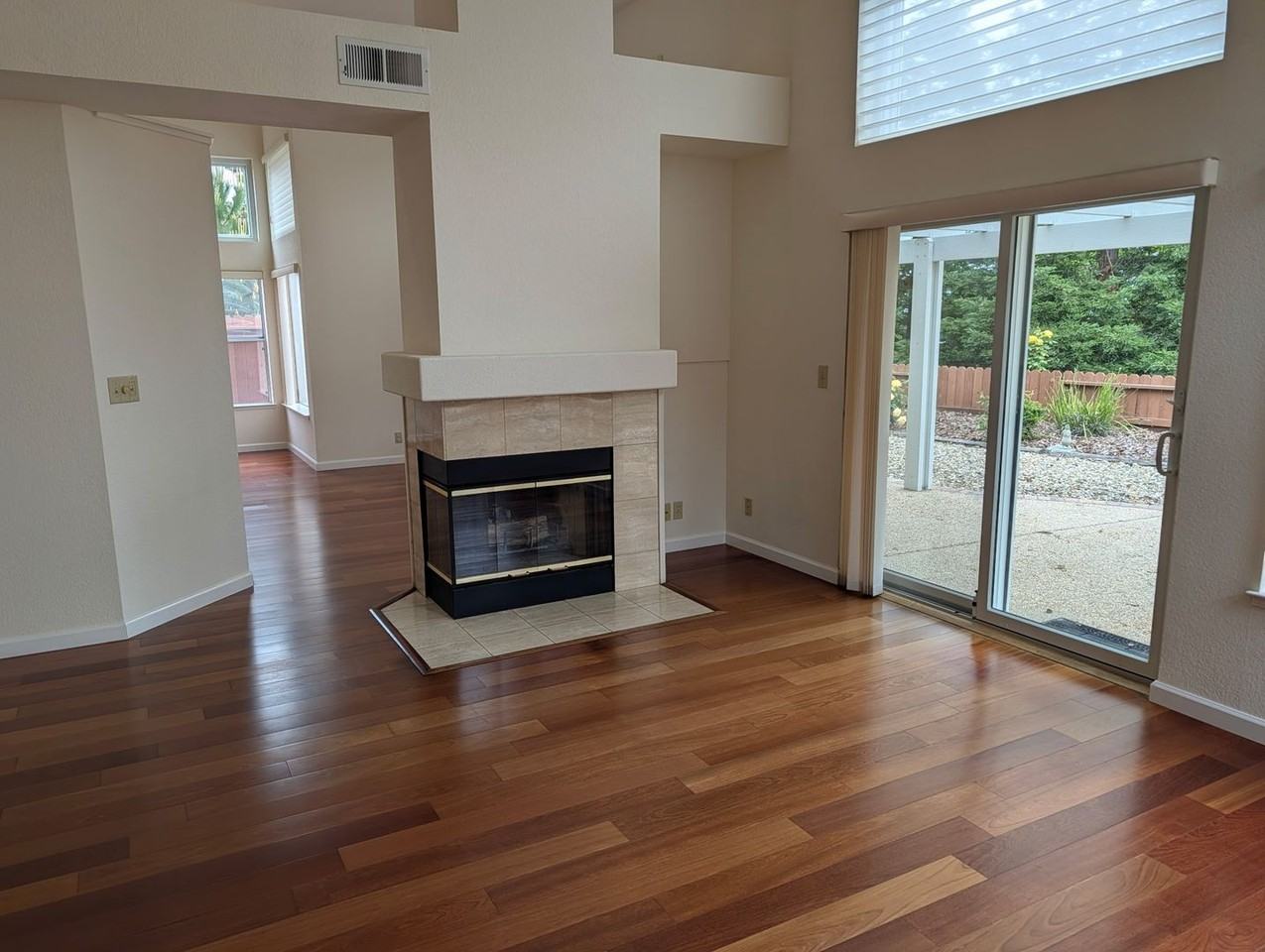 154 Panorama Dr - Photo 3 of 10