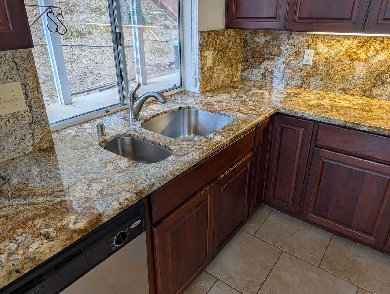 154 Panorama Dr - Photo 6 of 10