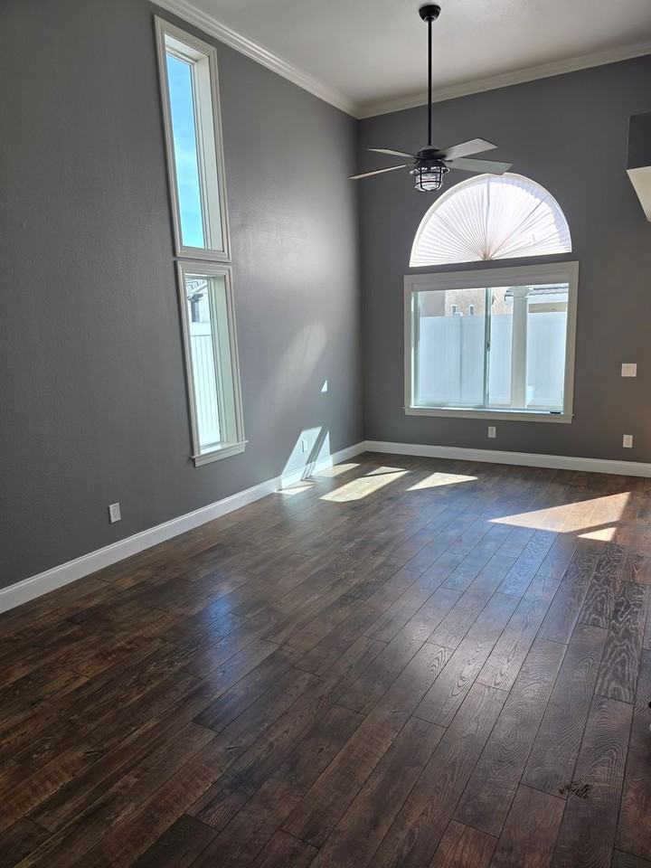 44638 Arbor Ln - Photo 4 of 20