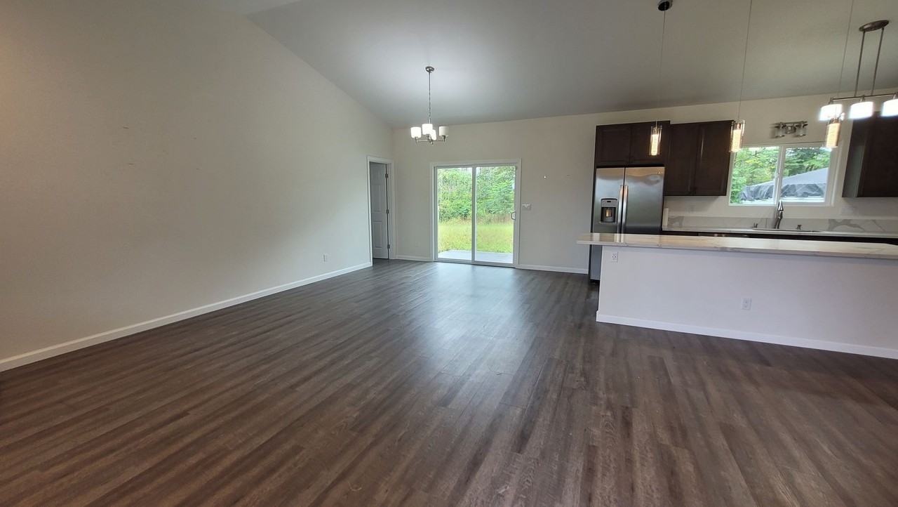 16-1840 16-1840 34th Ave. - Photo 4 of 22