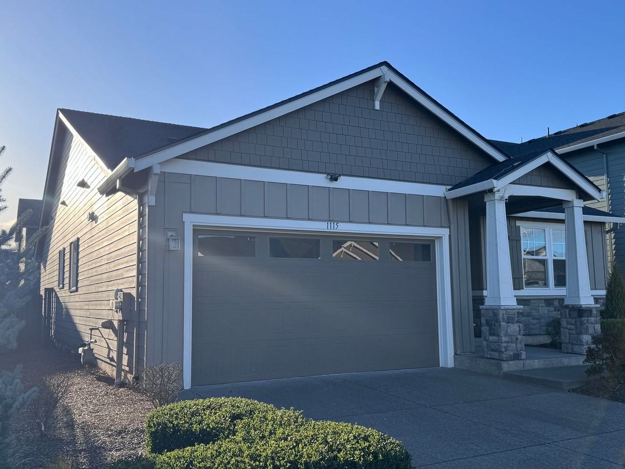 1115 S 32nd Ave - Photo 3 of 7