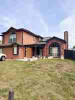 featured image of 2305 Bluebonnet Dr