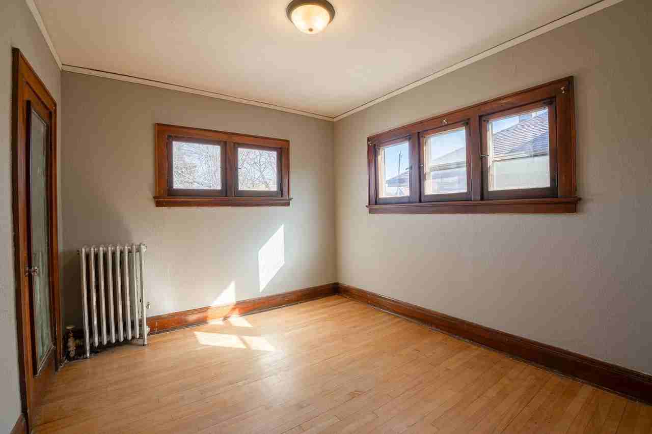 4202 W Martin Dr - Photo 7 of 11