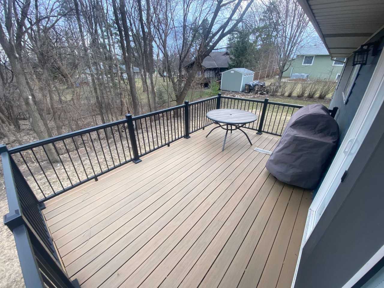 1565 Waterloo Ave - Photo 3 of 3