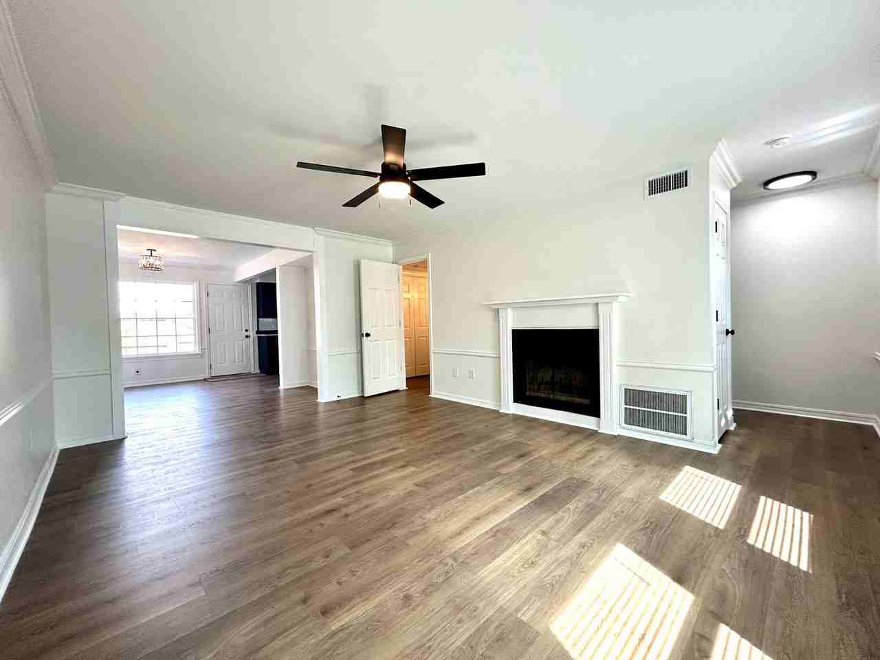 1366 E Masonic Dr - Photo 7 of 50