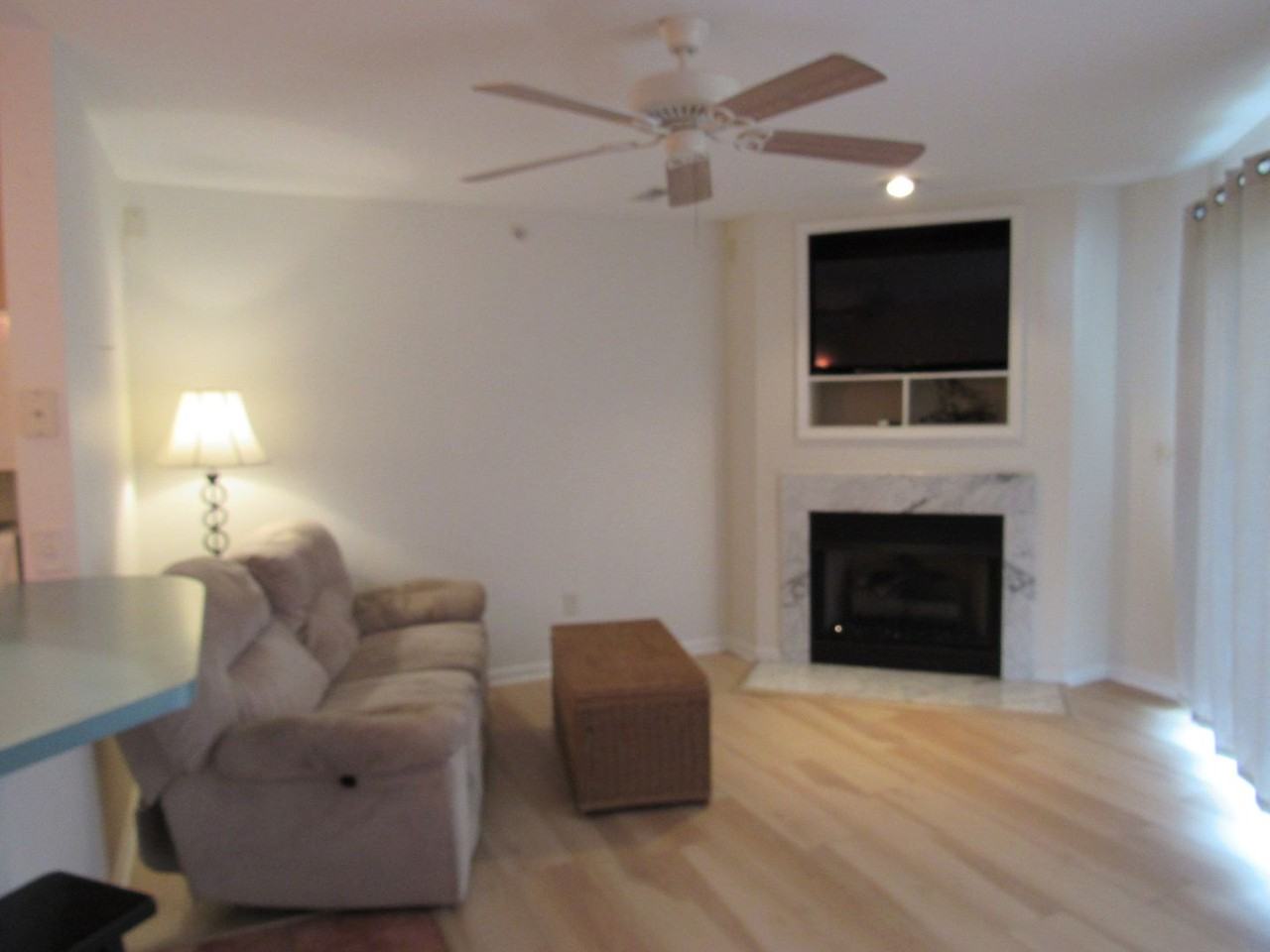 549 Park Place Dr - Photo 5 of 35