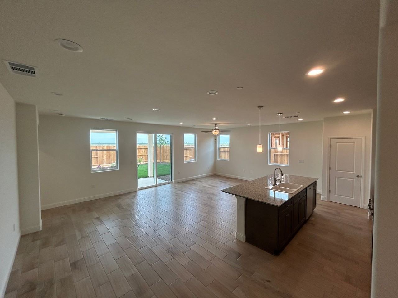 6542 E Sedona Ave - Photo 6 of 20