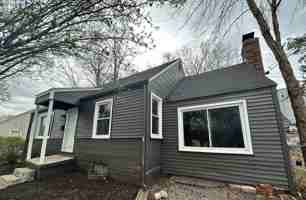 featured image of 5095 Glenside Dr