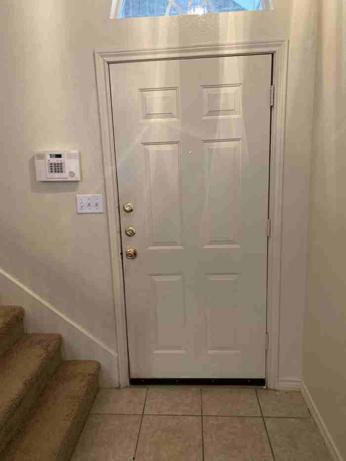 4012 Cottage Park Ct - Photo 3 of 17