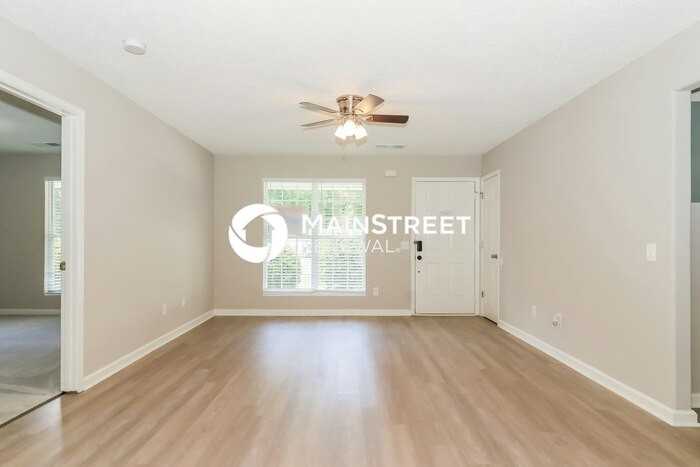 542 Scrooch Ct - Photo 4 of 16