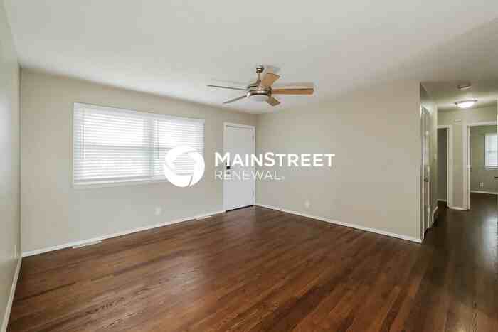 3612 Randall Dr - Photo 5 of 17
