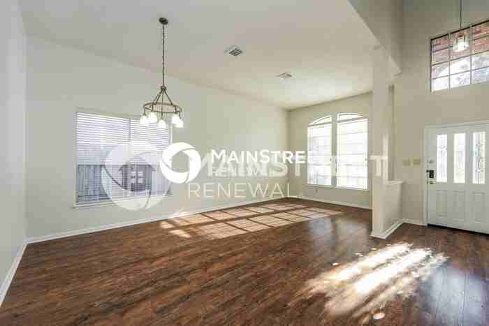 3732 Hull St - Photo 7 of 17