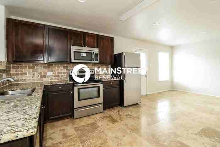 1113 Switchgrass Ln - Photo 6 of 18