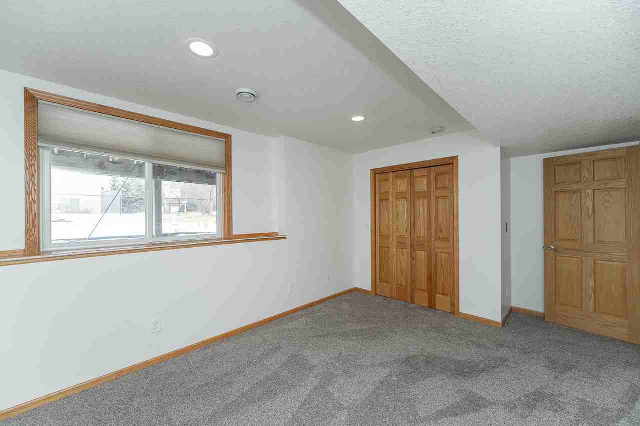 4633 Banff Ln Nw #NA - Photo 5 of 29