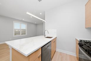 2158 W 21st St #8 - Photo 1 of 1