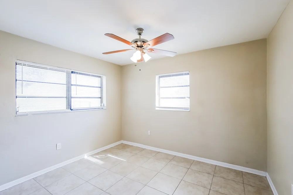 4836 Terrace Ave #NA - Photo 6 of 6