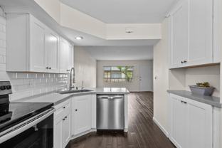 510 N Jackson St #301 - Photo 1 of 1