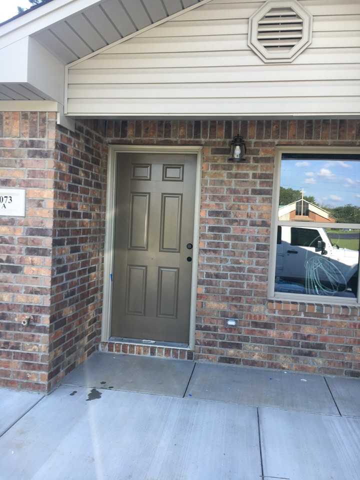 1073 N Erie Ave #1073 - Photo 2 of 16