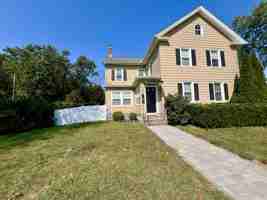 featured image of 352 Summer St #FL1