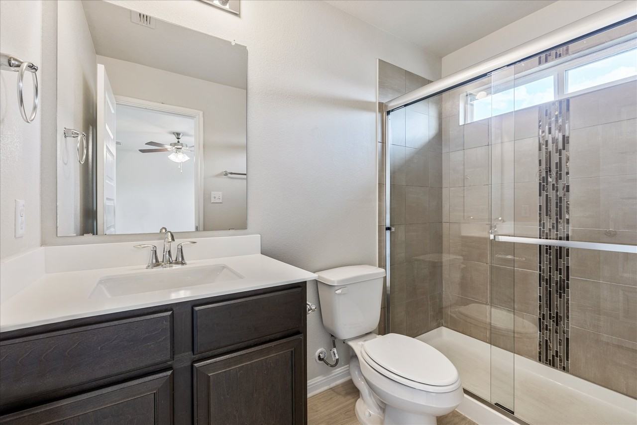 1044 Esplanade Pkwy #NA - Photo 6 of 21
