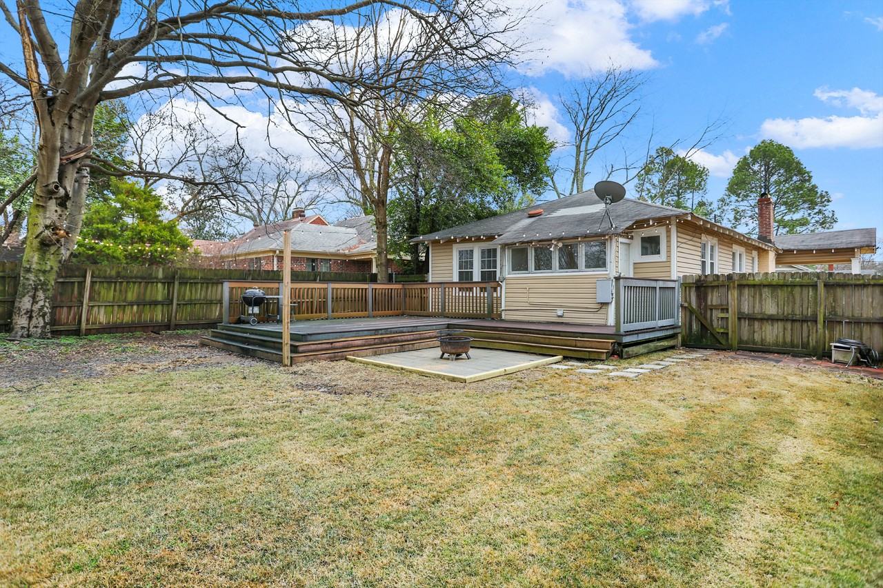 3560 Autumn Ave #NA - Photo 5 of 30