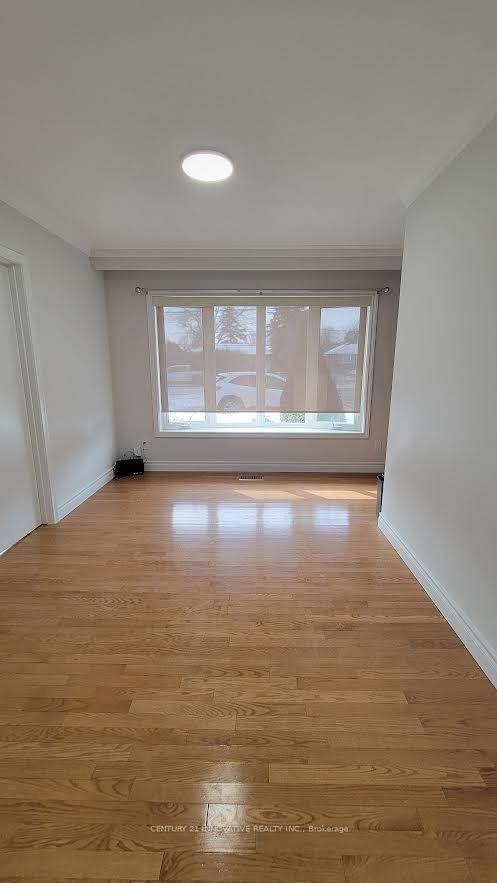 83 Thickson Road South - Photo 3 of 10