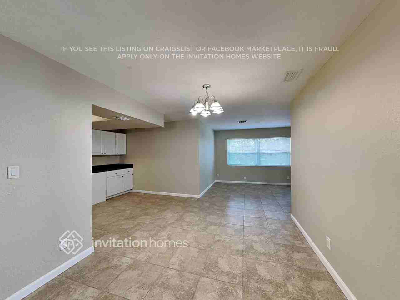 122 Van Dyck Dr - Photo 6 of 18