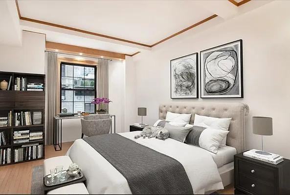 W 58th St #8L - Photo 6 of 18