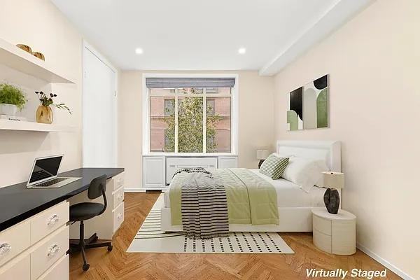 W 55th St #2E - Photo 3 of 10