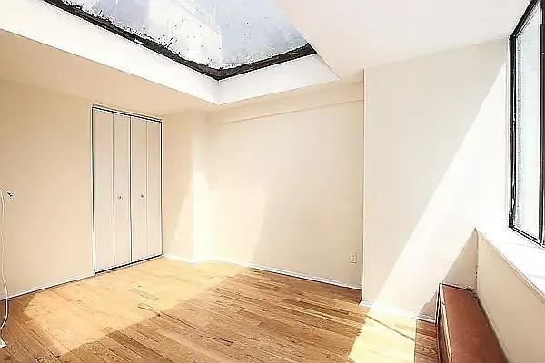 E 32nd St #9C - Photo 7 of 20