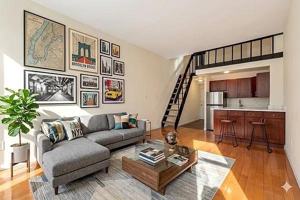 featured image of E 32nd St #8F