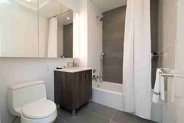 W 33rd St #34E - Photo 5 of 16