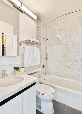 W 56th St #27G - Photo 6 of 20