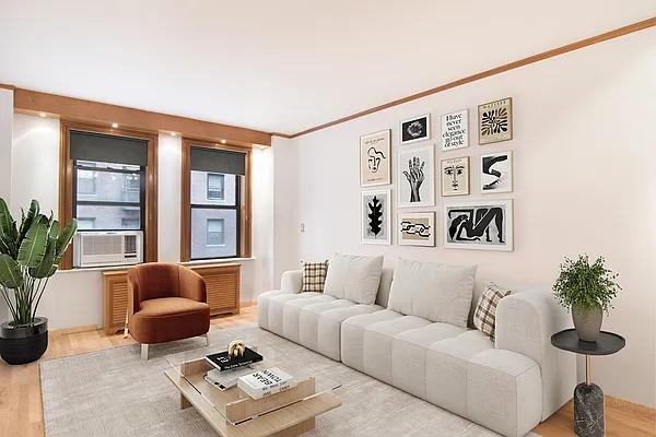 W 58th St #3B - Photo 2 of 20