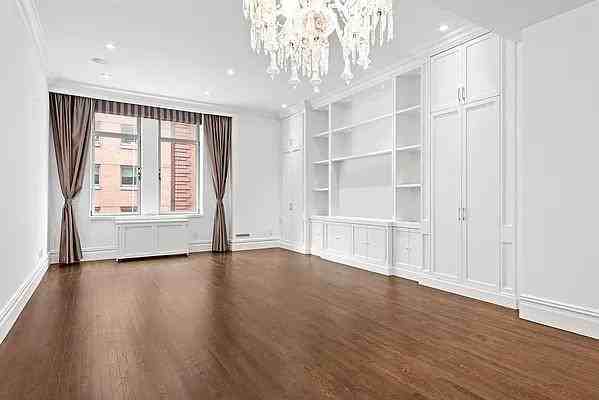 7th Ave #6Q - Photo 4 of 20