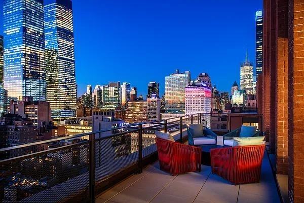 W 28th St #N3L - Photo 6 of 11