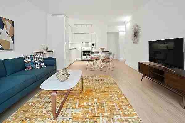 W 24th St #11F - Photo 4 of 12