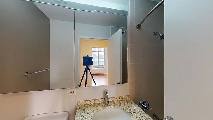 W 21st St #1001 - Photo 4 of 20