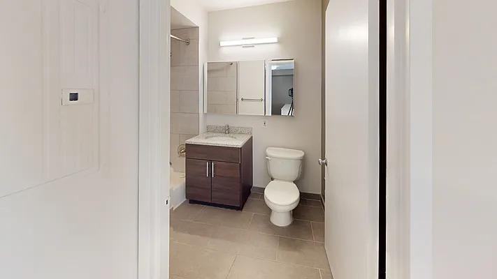 W 21st St #906 - Photo 4 of 10