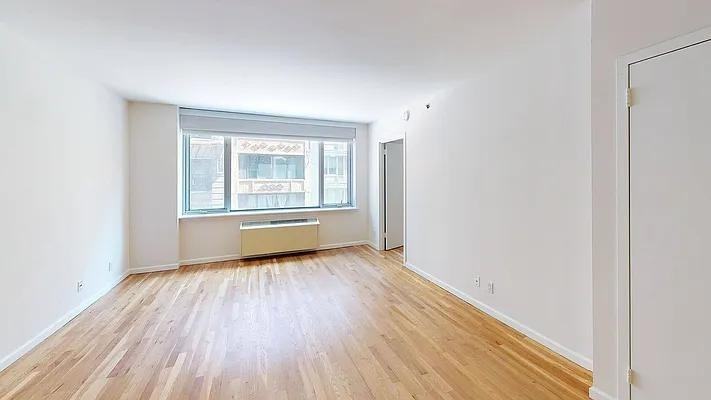 W 21st St #415 - Photo 2 of 20