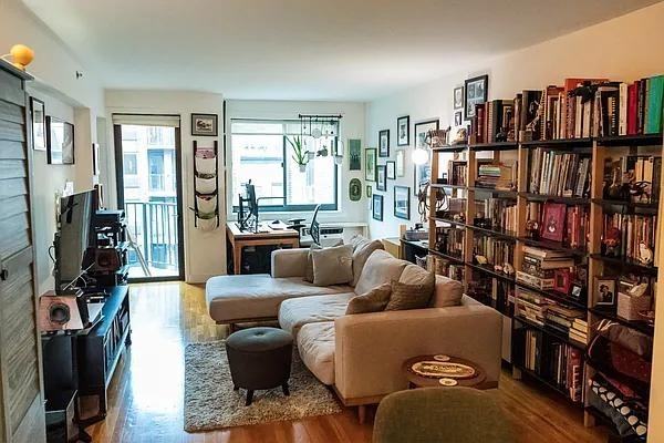 W 15th St #419 - Photo 6 of 20