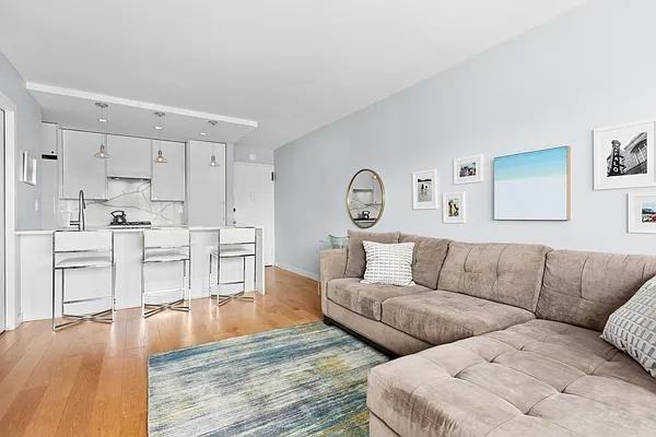 W 21st St #15J - Photo 2 of 18