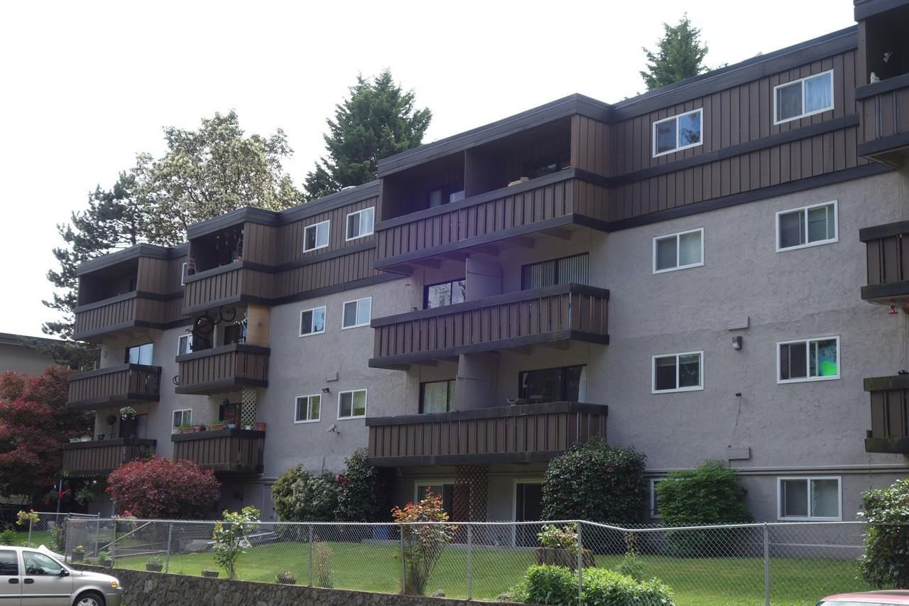 Parkland House - Photo 6 of 12