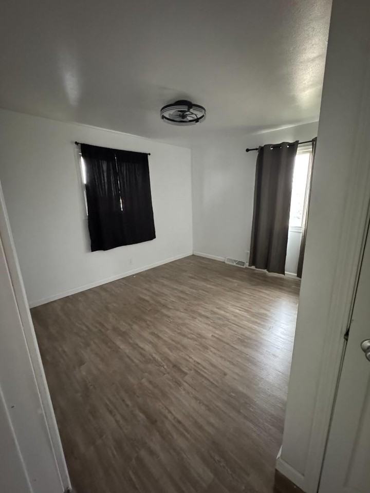 8616 Buckingham Dr - Photo 3 of 3