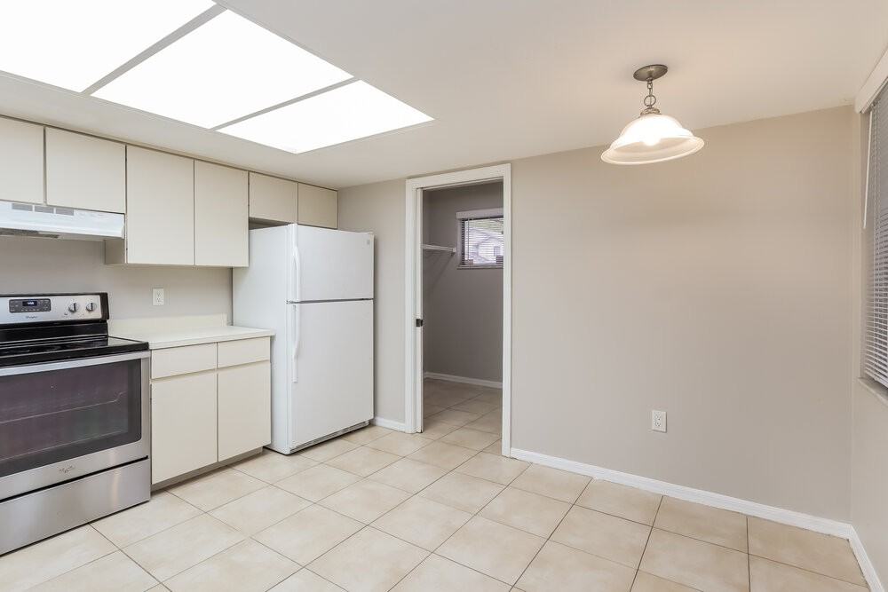 3577 Raintree Ln - Photo 6 of 17