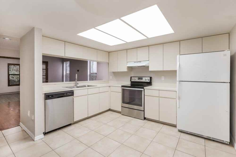 3577 Raintree Ln - Photo 7 of 17