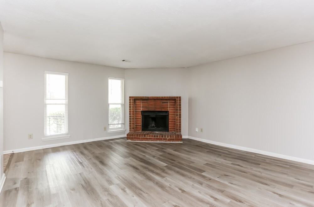 6684 Judy Ln - Photo 4 of 16
