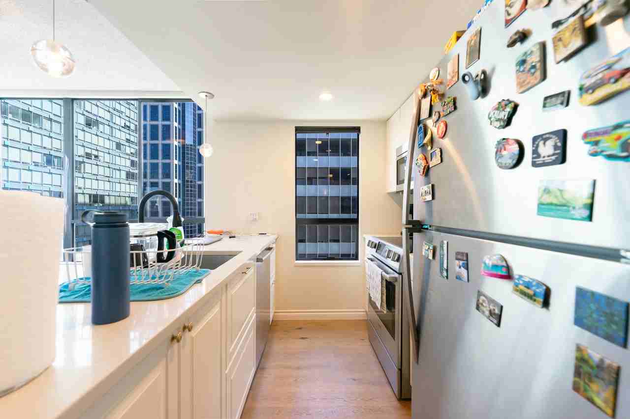 1060 Alberni Street #1406 - Photo 7 of 22